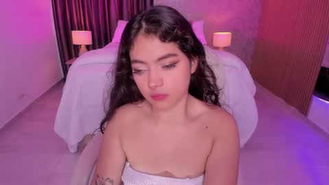 Snapshot of natasha_aniston1 chatting on May 27, 7:11 pm Natasha aniston1 online show from May 27, 7:11 pm