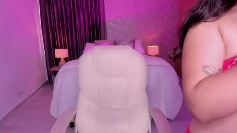 Snapshot of natasha_aniston1 chatting on June 1, 7:04 pm Natasha aniston1 online show from June 1, 7:04 pm