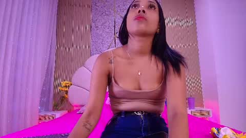 Snapshot of natasha_luna_ chatting on June 17, 7:15 pm Natasha online show from June 17, 7:15 pm