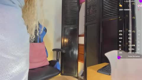 Natty online show from December 13, 9:46 am