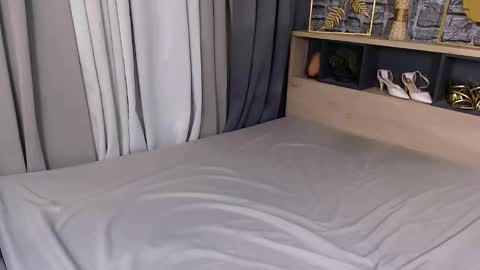 natasha_santiago5 online show from November 23, 4:40 pm