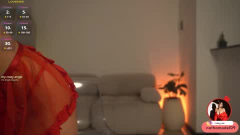 Snapshot of natasha_smith09 chatting on November 20, 12:33 am Natasha Smith online show from November 20, 12:33 am