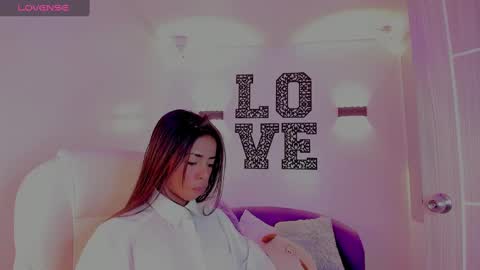 Snapshot of natasha_smith_ws chatting on February 22, 9:59 pm Natasha online show from February 22, 9:59 pm