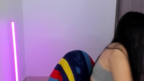 Snapshot of natasha_su chatting on November 19, 8:53 pm Natalia online show from November 19, 8:53 pm