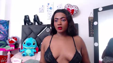 Snapshot of natashasexxy__ chatting on September 22, 6:43 pm natashasexxy__ online show from September 22, 6:43 pm