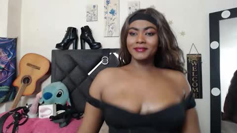 natashasexxy__ online show from June 9, 2:01 am