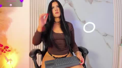 Natasha online show from April 25, 2:25 am