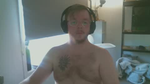 Snapshot of nate9773 chatting on April 24, 4:26 am Nathan online show from April 24, 4:26 am