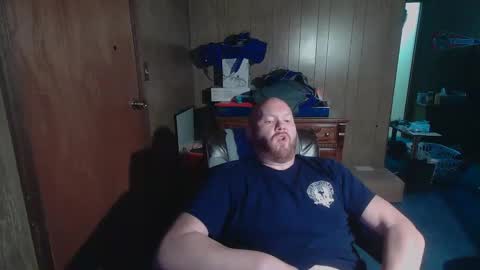 Snapshot of nate_b99 chatting on December 4, 10:30 pm Nate online show from December 4, 10:30 pm