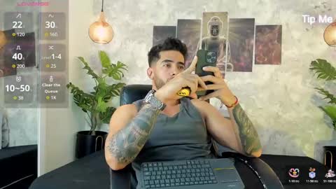 Snapshot of nate_franco chatting on October 23, 2:33 am Nate Franco online show from October 23, 2:33 am