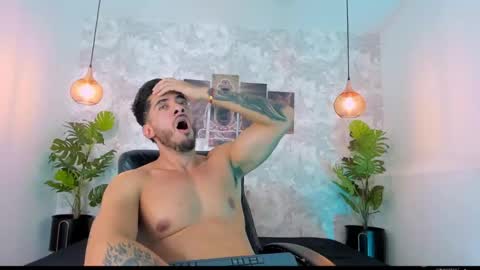 Snapshot of nate_franco chatting on November 12, 3:40 am Nate Franco online show from November 12, 3:40 am