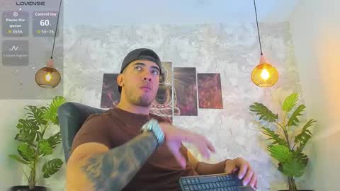 Snapshot of nate_franco chatting on February 2, 2:32 am Nate Franco online show from February 2, 2:32 am