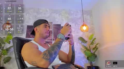 Snapshot of nate_franco chatting on February 5, 2:27 am Nate Franco online show from February 5, 2:27 am