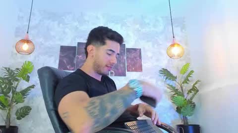 Snapshot of nate_franco chatting on February 6, 5:01 am Nate Franco online show from February 6, 5:01 am