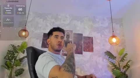 Snapshot of nate_franco chatting on February 9, 2:37 am Nate Franco online show from February 9, 2:37 am