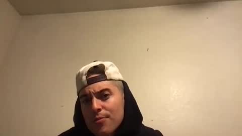 Snapshot of natetheexplorer chatting on November 11, 7:19 am natetheexplorer online show from November 11, 7:19 am