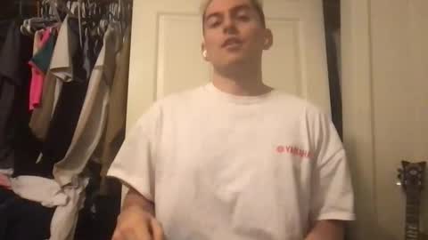 Snapshot of natetheexplorer chatting on December 15, 4:39 am natetheexplorer online show from December 15, 4:39 am