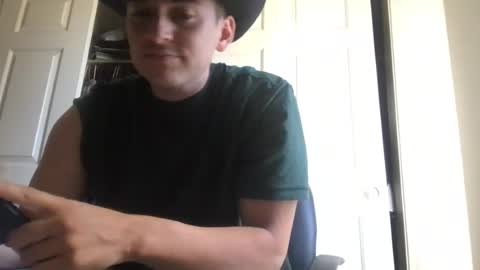 natetheexplorer online show from July 10, 9:39 pm