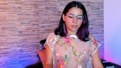 Snapshot of nath_redrex chatting on May 12, 12:19 am Nath online show from May 12, 12:19 am