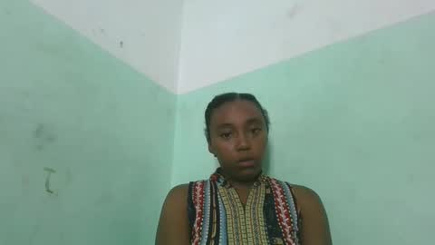 natha259706 online show from April 28, 4:39 am