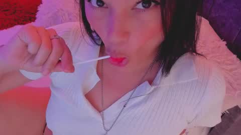 Snapshot of nathalia_evans chatting on November 12, 1:50 am Nataly independent model dont forget to leave your like that will help me grow as a model online show from November 12, 1:50 am