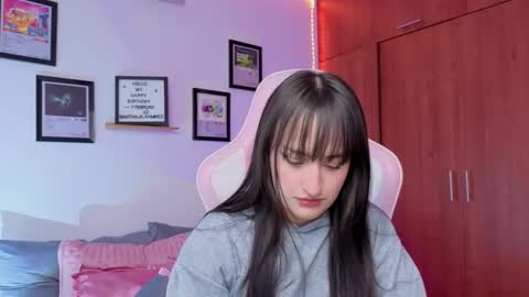 Nathalia Ramirez online show from February 10, 3:32 am