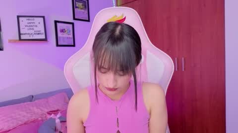 Nathalia Ramirez online show from February 18, 4:41 am