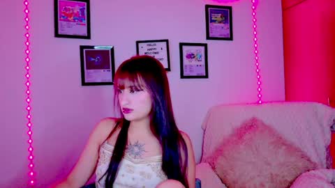 Nathalia Ramirez online show from August 5, 1:52 am