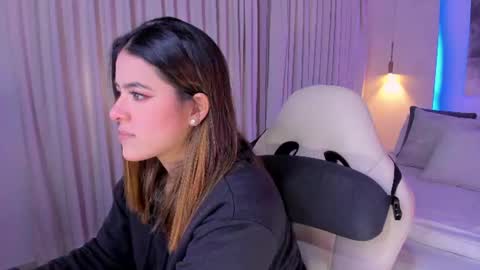 NATHALIE online show from June 22, 11:18 am