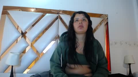 Snapshot of nathaly_sweet23 chatting on May 11, 1:06 pm Nathaly sweet online show from May 11, 1:06 pm