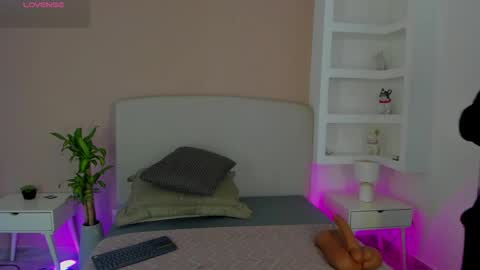 Snapshot of nathalyn05 chatting on May 26, 10:55 am NATHALY online show from May 26, 10:55 am