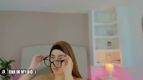 Snapshot of nathalyn05 chatting on July 27, 10:44 am NATHALY online show from July 27, 10:44 am
