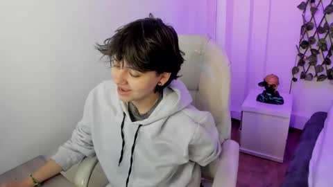 nathalyy_ds online show from February 1, 12:15 pm