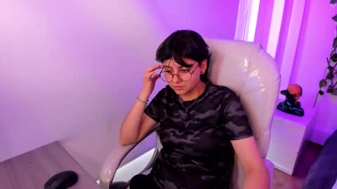 nathalyy_ds online show from February 11, 7:41 pm