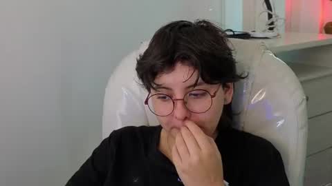 nathalyy_ds online show from July 22, 6:54 pm