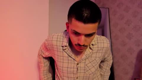 nathan_baker__ online show from November 21, 11:20 am