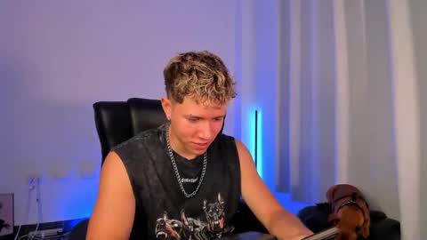 Nathan online show from December 4, 7:55 pm