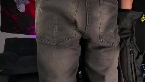 Nathan online show from April 29, 4:22 pm