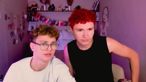 Snapshot of nathan_curl chatting on October 28, 10:19 am Nathan online show from October 28, 10:19 am