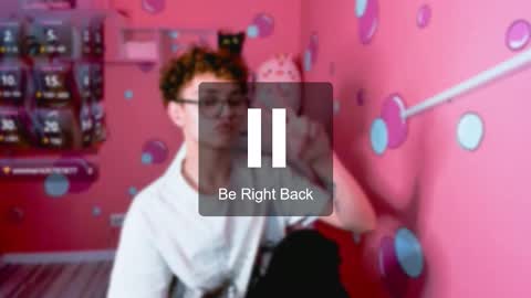 Snapshot of nathan_curl chatting on November 25, 11:10 am Nathan online show from November 25, 11:10 am