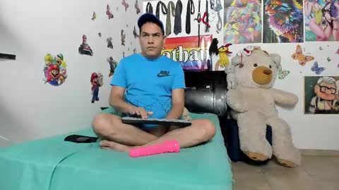 Snapshot of nathan_sanchez chatting on January 3, 2:51 pm Nathan online show from January 3, 2:51 pm