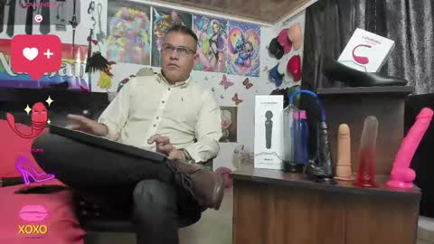 Snapshot of nathan_sanchez chatting on February 12, 6:30 pm Nathan online show from February 12, 6:30 pm