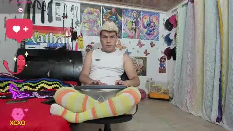 Snapshot of nathan_sanchez chatting on February 25, 12:36 am Nathan online show from February 25, 12:36 am