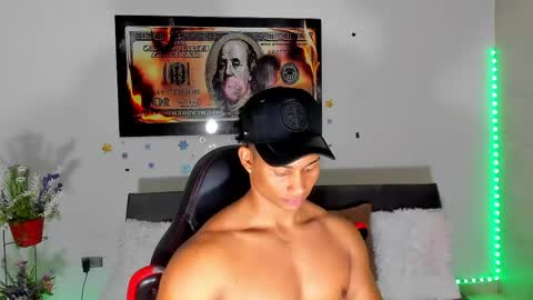 Nathan online show from May 2, 3:11 am