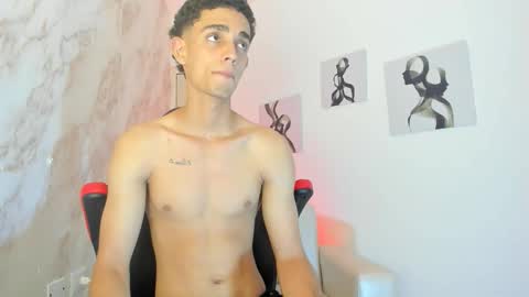 Snapshot of nathan_shimmer chatting on September 25, 4:49 am nathan_shimmer online show from September 25, 4:49 am