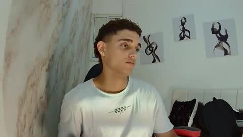 nathan_shimmer online show from March 3, 9:21 pm