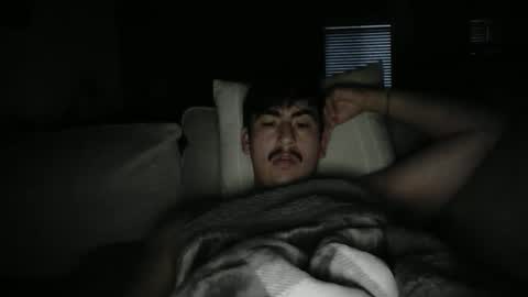 nathanielh07 online show from March 31, 12:05 pm