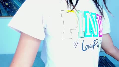 Snapshot of nati_sm chatting on March 12, 12:26 pm Nati online show from March 12, 12:26 pm