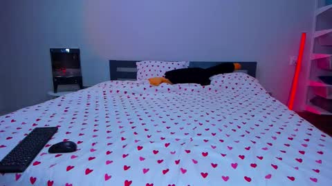 Tisha online show from November 4, 2:38 pm