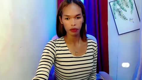 Snapshot of native_princess1 chatting on February 4, 9:28 am native_princess1 online show from February 4, 9:28 am